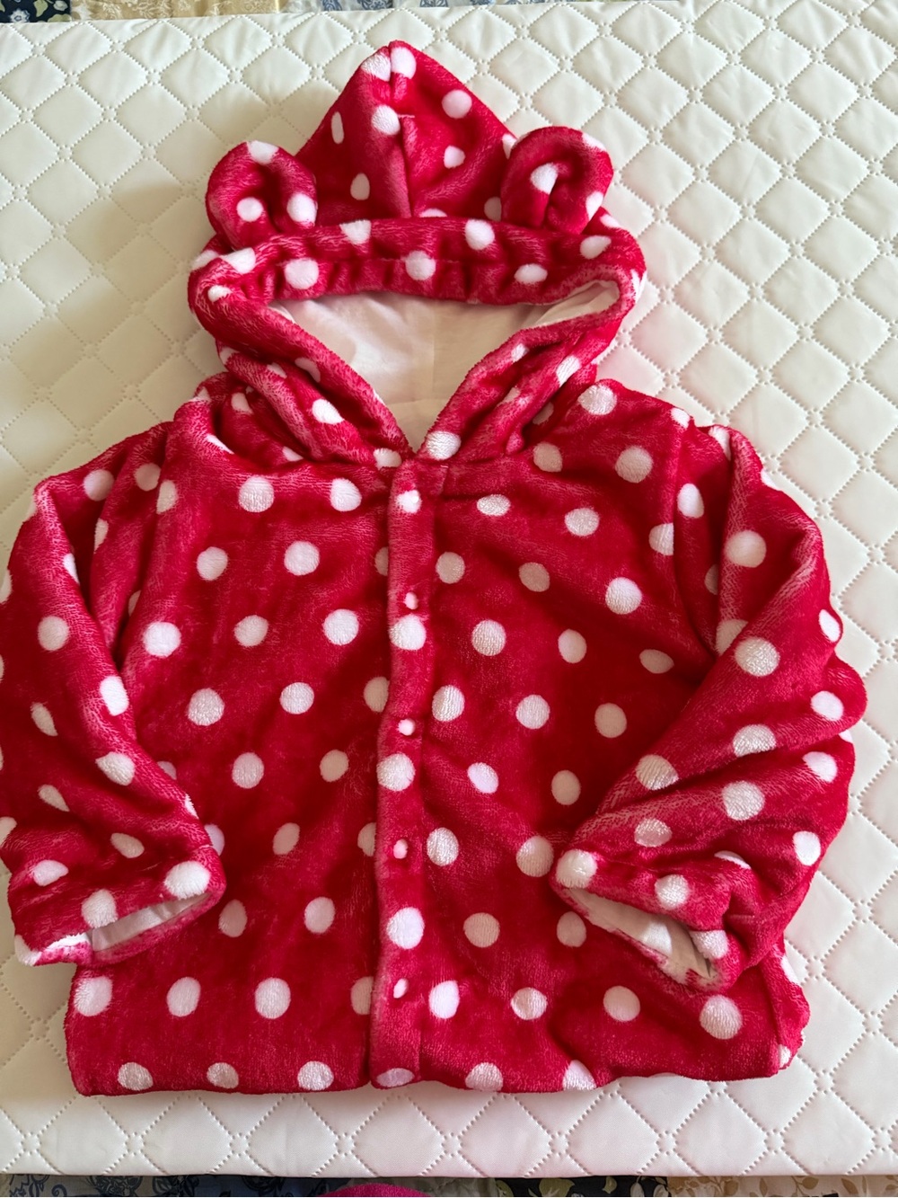 SHEIN Red and White Polka Dot Plush Hooded Baby Bodysuit 9 to 12 months